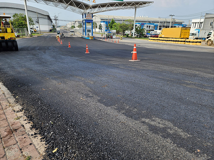 15 - https://ลาดยางมะตอย.com | รับลาดยางมะตอย ทำถนนยางมะตอย ทำลาดจอดรถ ทางเข้ารีสอร์ท ทางถนนลาดยางมะตอย งานสวย เรียบร้อย มาตรฐาน