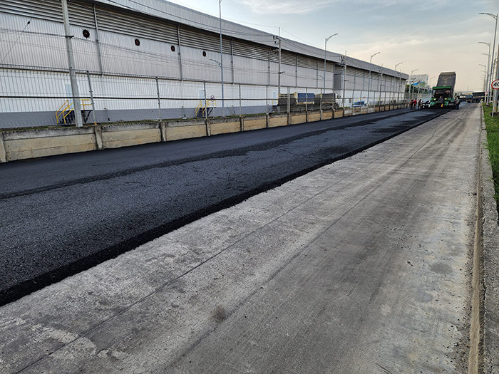 17 - https://ลาดยางมะตอย.com | รับลาดยางมะตอย ทำถนนยางมะตอย ทำลาดจอดรถ ทางเข้ารีสอร์ท ทางถนนลาดยางมะตอย งานสวย เรียบร้อย มาตรฐาน